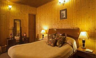 Nedous Hotel Gulmarg - Housity