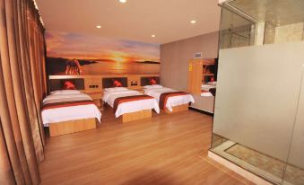 Junyi Hotel (Tongyu Railway Station)