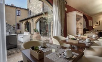 Hotel & Restaurant Casolare le Terre Rosse