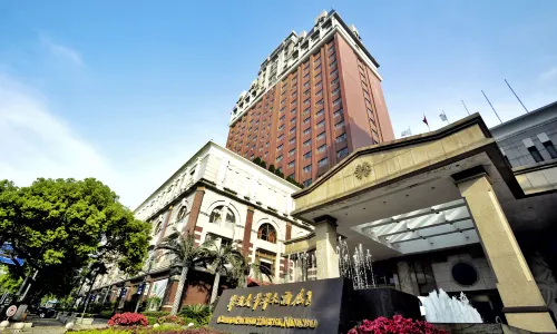 Grand Pacific Hotel