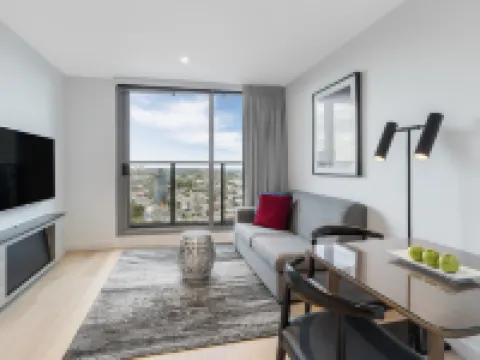 Imagine Marco Hotels in Southbank