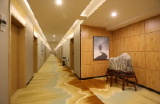Homeinn Ripple Yun Hotel (Yu County Xiushui West Street)