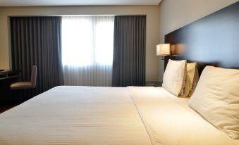 Pearl Garden Hotel