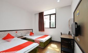 Hongxiang Business Hotel