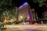H Hotel Отели в г. Вэйфан