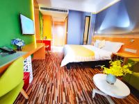 惠州海富星度假酒店 - 高级大床房