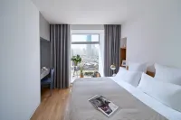 base SUHE Serviced Apartment Hotels in Shanghai