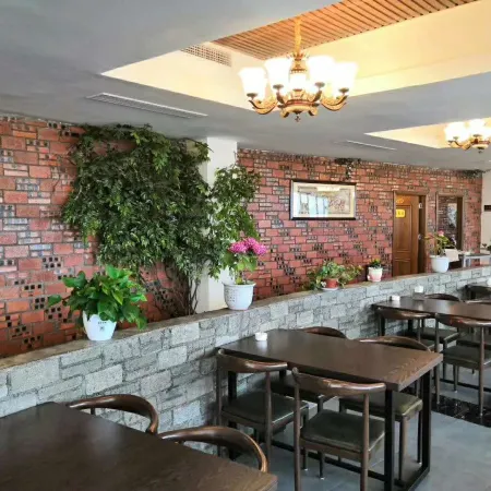 Yushengxiang Hotel (Nanzhao Branch)