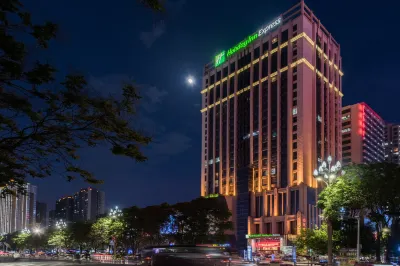 Holiday Inn Express BAOJI CITY CENTRE by IHG Hotel a Jintai Avenue