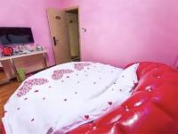 武汉城市便捷精品公寓 - 浪漫温馨圆床房