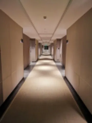 โรงแรมแกรนด์ลักกี้เอเวอร์ (ซัมเมอร์สแควร์ ตันโจว)