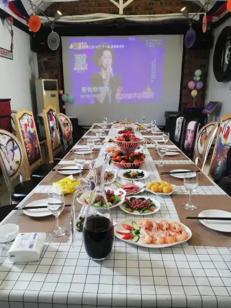 Chunfeng Shili Hostel Отели рядом с достопримечательностью «Yangguang Hai'an Menghuan Beach»