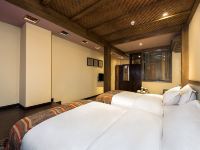 楠赛林卡国际旅游精品酒店(香格里拉古城店) - 豪华双床房