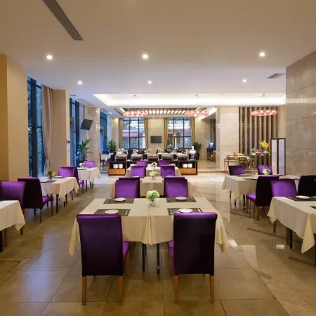 Bayview Hotel (Dongguan Guomao Center Xiping West Station)