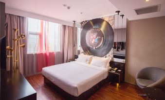 Orange Hotel (Hefei Sanxiaokou Subway Station Store)