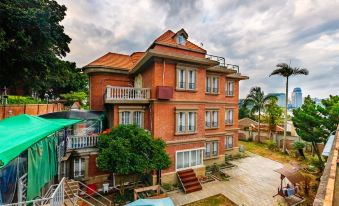 Gulangyu Yunzhichen Seaview Garden Hotel (Bagualou Sanqiutian Wharf)