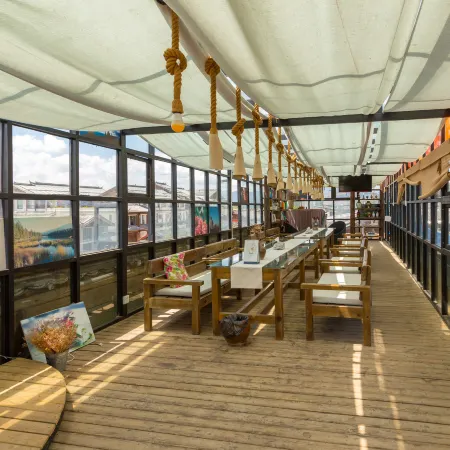 Desti Hostel