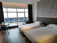 Da Zhong Airport Hotel Hotels near Xianchao Xianmai Melon Seeds