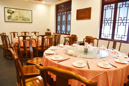 Shengde Garden Hotel