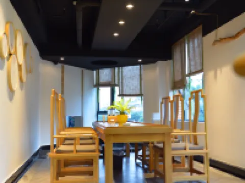 Youjia Traders Hotel (Pengzhou Longxing Temple) Hotels in Pengzhou