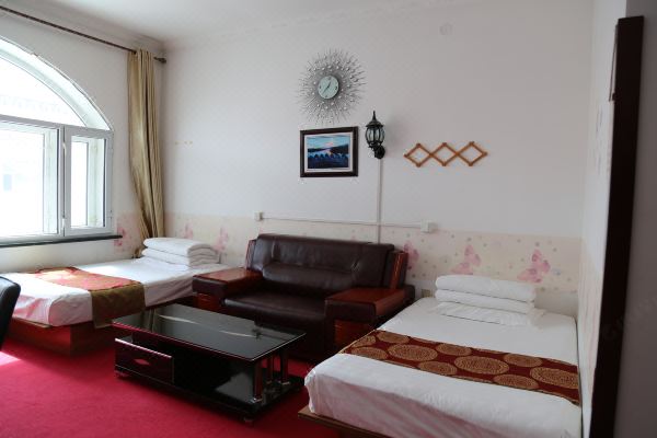 黑龙江,抚远,湘江路东段夜市步行街显示地图 性价比高,住宿环境,通风