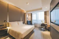 GRAND KINGTOWN S HOTEL Các khách sạn ở Khu vực sân bay Quốc tế Hồng Kiều