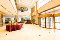Starway Hotel (Jiangyin Nanmen Babaiban) 강음 양자강 대교가 개통하여 시민 기념림이 열렸다 주변 호텔