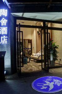 Home in the nude at Wenzhou in Meng Wanzhou