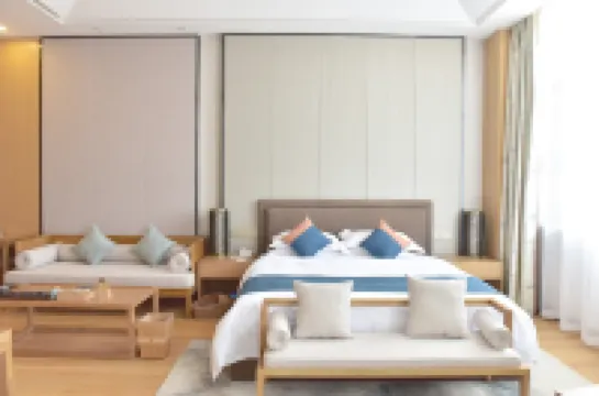 Biaocan Yuelai Hotel