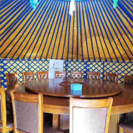 Dongwuqi Melintala Yurts Hotel