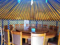 Dongwuqi Melintala Yurts Hotel - พร้อมอาหารเช้า