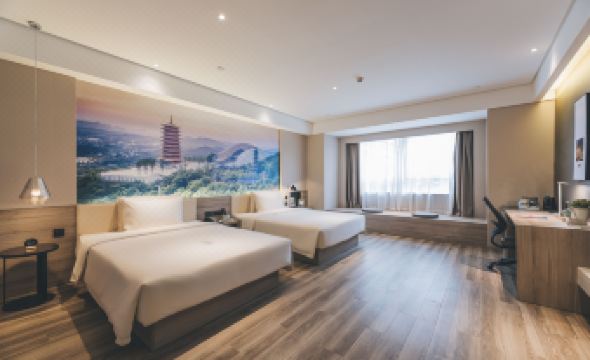 Atour Hotel (Nanjing South Railway Station)