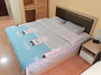 青岛蓝色海公寓 - 舒适一室大床房