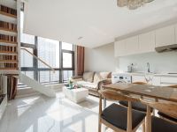 寓生活公寓(上海万业新阶店) - loft豪华套房