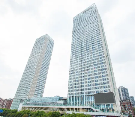 Yingyueju Hotel (Chongqing North Railway Station)