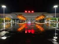 Yuefeng Hotel (Yangjiang Bus Terminal, Wal-Mart)
