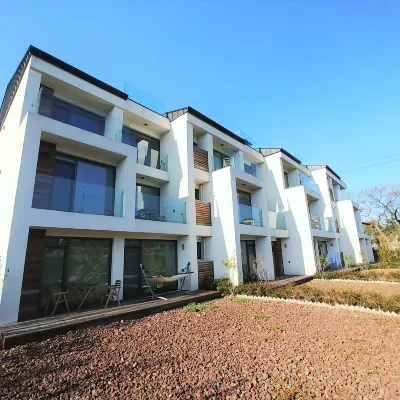Terrace Hill Resort Các khách sạn gần Rừng sinh thái Halla