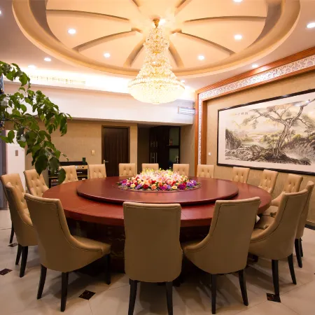 Shan Yue Holiday Hotel