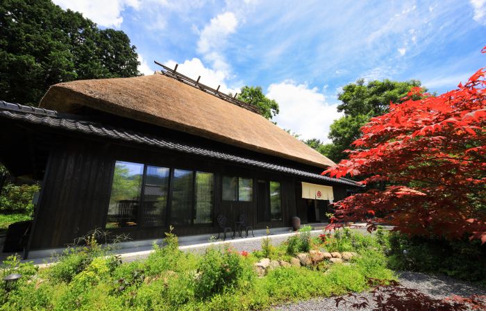和モダンな温泉旅館 湯布院らんぷの宿
