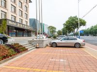 蓬莱渤海大酒店 - 停车场