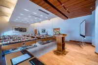 Xin'an Hotel · Designer Hotel | Huizhou Aesthetic Space (Huizhou Ancient City Branch) - Wifi