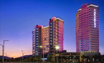 Yunjun Sea-view Design Apartment - Housity