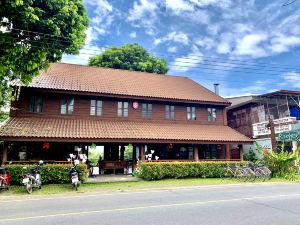 河屋酒店