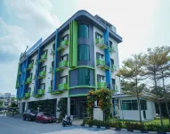 Aurora Boutique Hotel Hotels near Kiara Square Shopping Centre