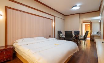 Youhao Business Hotel