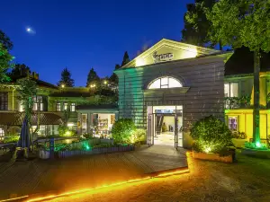 Huajingtang Hotel