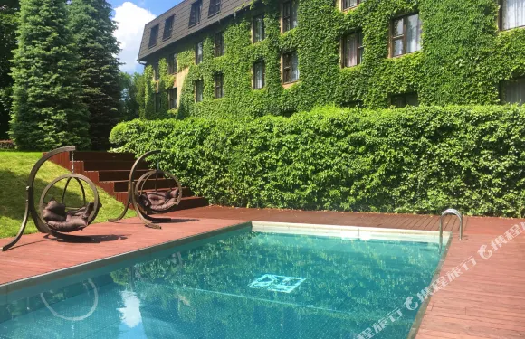 預訂皇冠皮亞斯特酒店和Spa