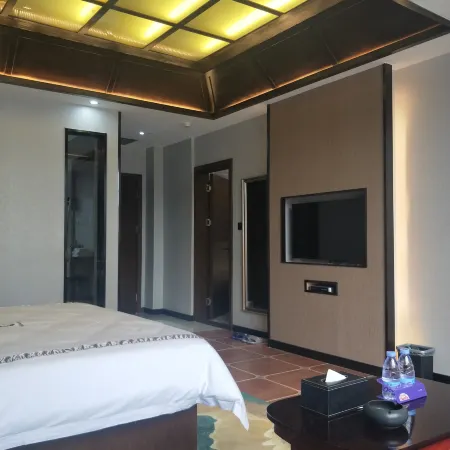 Pingguo Weisner Theme Hotel