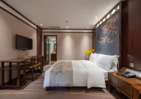 DuoFu Resort (Lijiang Ancient City South Gate)