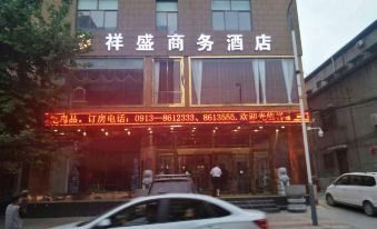 Fuping Xiangsheng Business Hotel